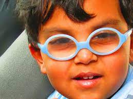 Kid with refractive error